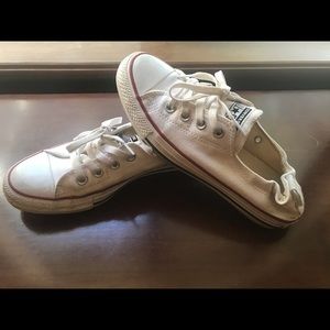 DONATING!!! Converse Shoreline Sneakers